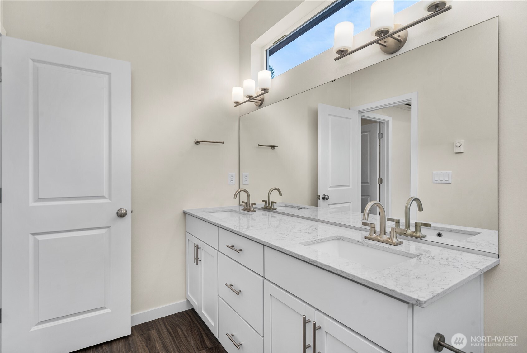 4027 Aberdeen Way Northeast Renton, WA 98056 - Photo 28 of 31