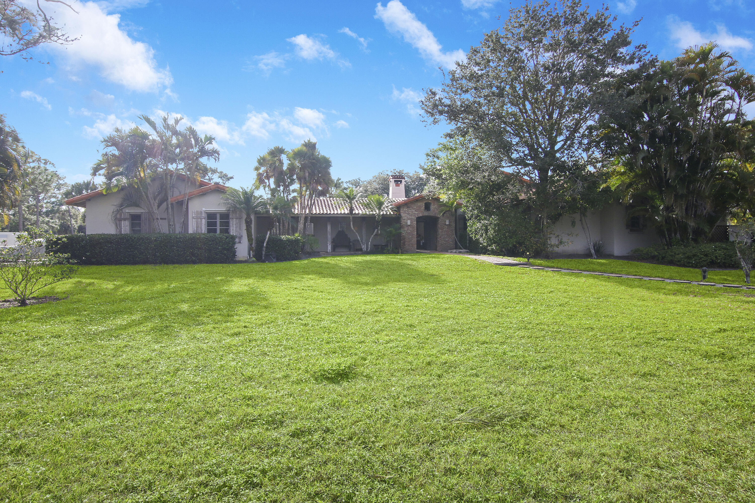 19900-addl Southeast Mack Dairy Road Jupiter, FL 33478 - Photo 2 of 50 Primary residence