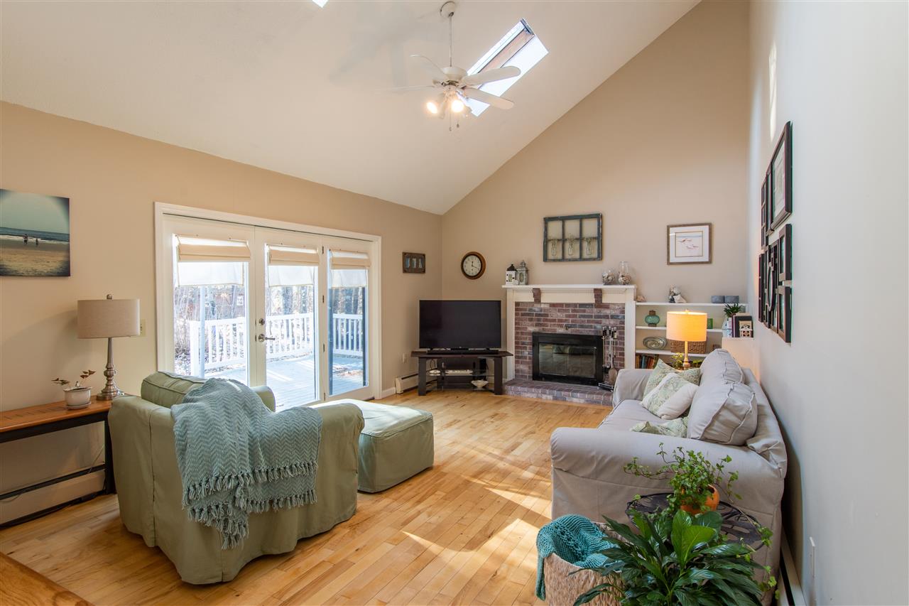 17 Parkhurst Road Merrimack, NH 03054 - Photo 3 of 22 Gallery Image 3