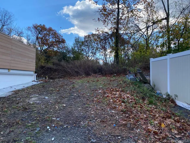 $299,000 | 466 Palmer Road, Yonkers, NY 10701