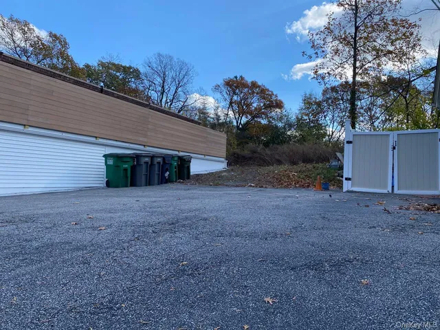 $299,000 | 466 Palmer Road, Yonkers, NY 10701