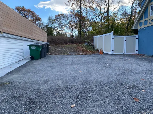 $299,000 | 466 Palmer Road, Yonkers, NY 10701