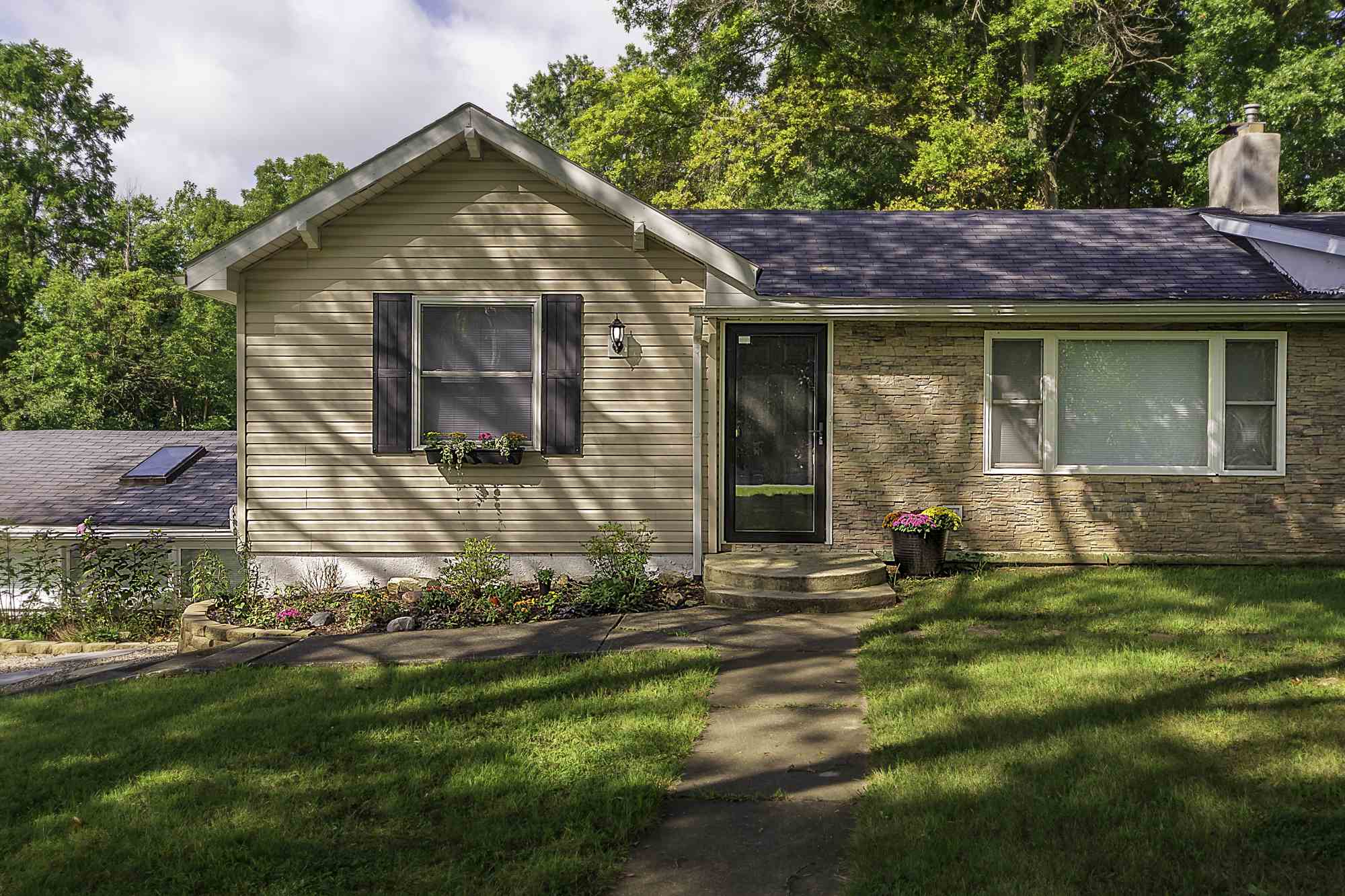 7214 Winchester Road Fort Wayne, IN 46819 - Photo 8 of 36
