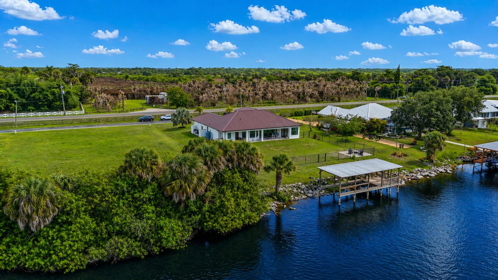 13360 Highway 441 Okeechobee, FL 34974 - Photo 16 of 21 83924F52-B325-45B0-87FD-1B8DACE46EF1