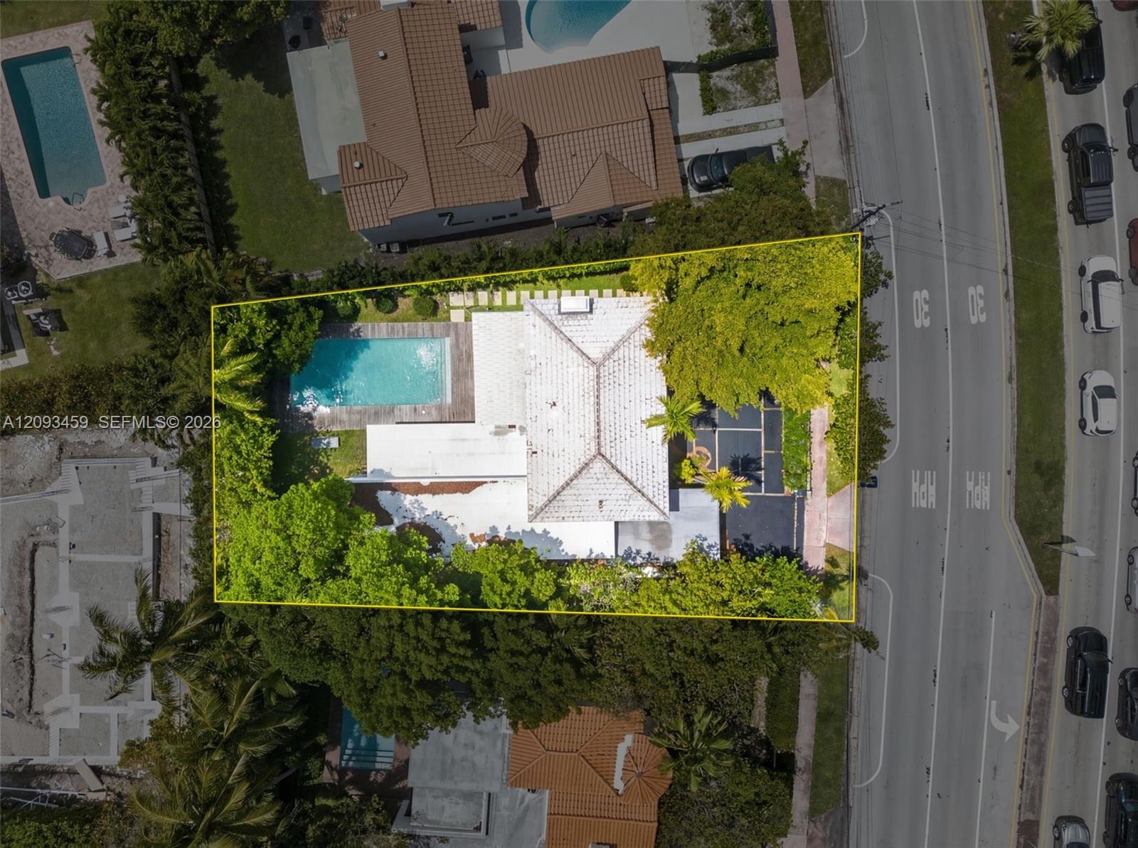 4353 Alton Road Miami Beach, FL 33140 - Photo 34 of 36 Gallery Image 34