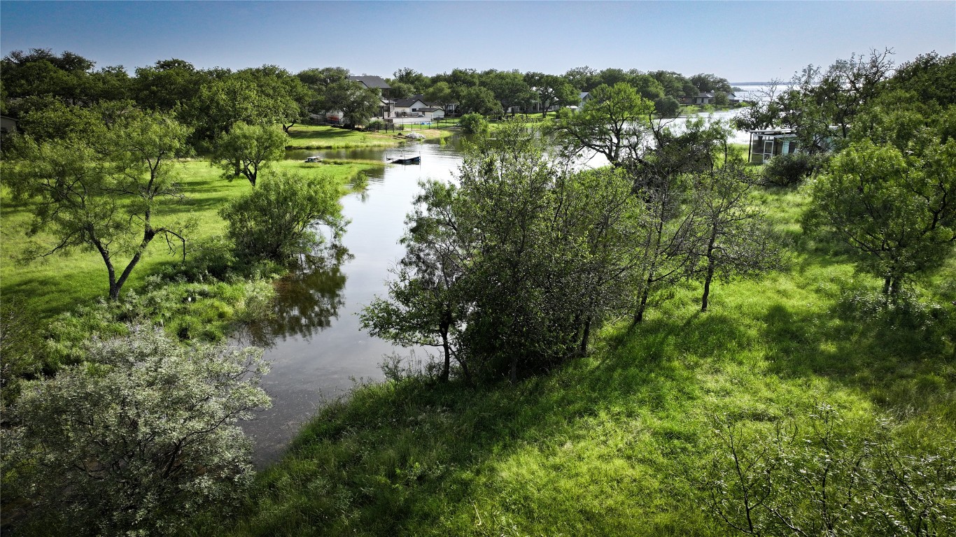 304 North Chaparral Burnet, TX 78611 - Photo 8 of 24