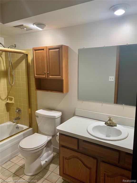 22511 Dickinson Road New Boston, MI 48164 - Photo 14 of 16