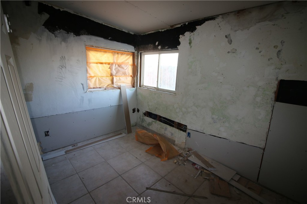 84042 Lingayan Avenue Indio, CA 92201 - Photo 11 of 23