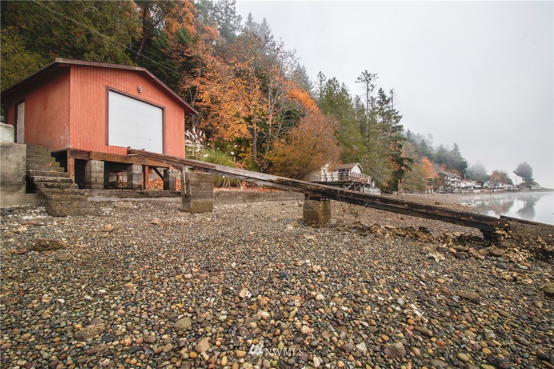 7971 Northeast North Shore Road Belfair, WA 98528 - Photo 23 of 25
