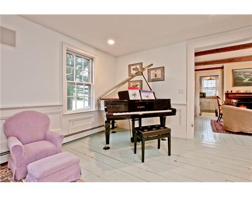 200 Dye Hill Road Hopkinton, RI 02832 - Photo 9 of 20 Other.