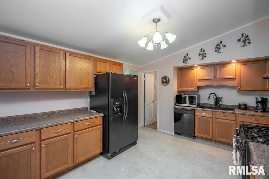 18519 Main Street Trivoli, IL 61569 - Photo 24 of 42
