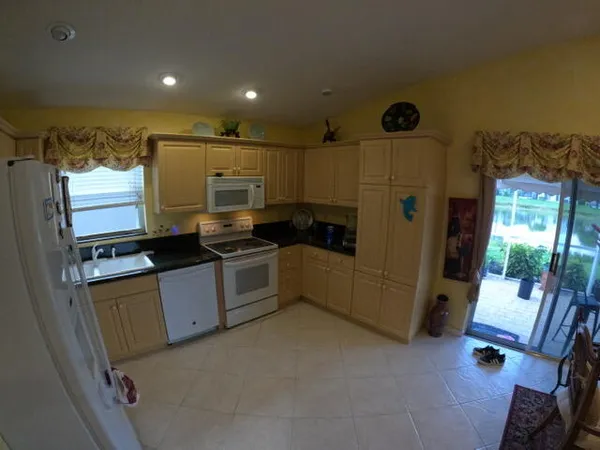 $4,000 | 11585 Augustus Drive, Boynton Beach, FL 33437