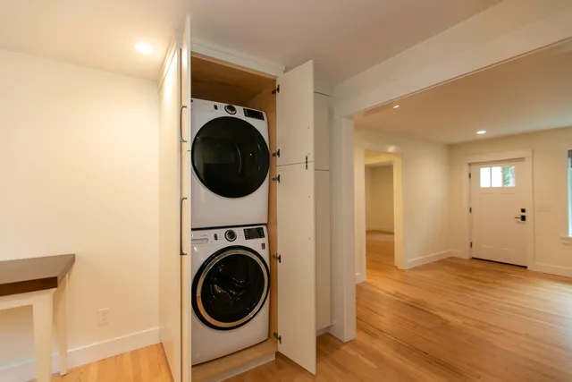 $2,800 | 415 Riverland Drive, Unit B, Charleston, SC 29412