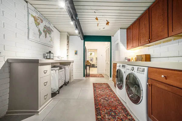 $1,250,000 | 60 Alta Dale Avenue Northeast, Ada, MI 49301