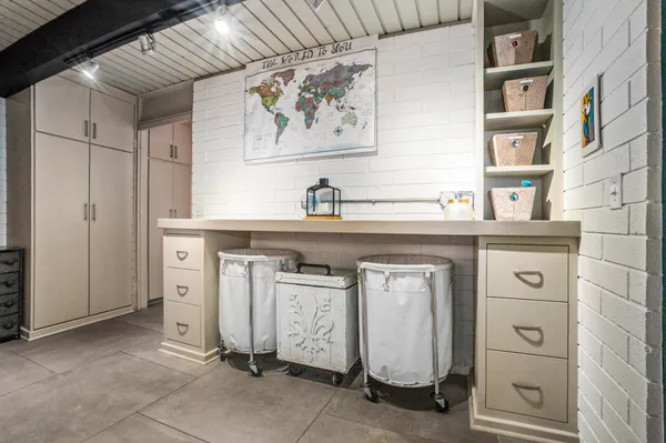 $1,250,000 | 60 Alta Dale Avenue Northeast, Ada, MI 49301