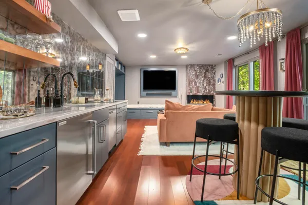 $1,250,000 | 60 Alta Dale Avenue Northeast, Ada, MI 49301