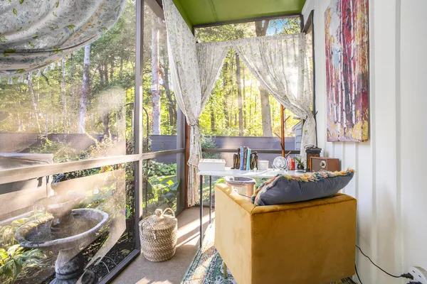 $1,250,000 | 60 Alta Dale Avenue Northeast, Ada, MI 49301