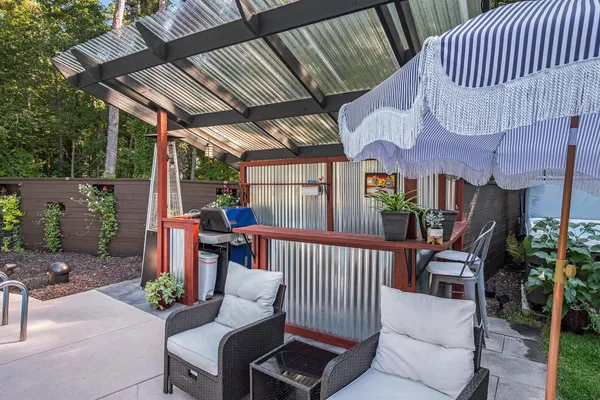 $1,250,000 | 60 Alta Dale Avenue Northeast, Ada, MI 49301