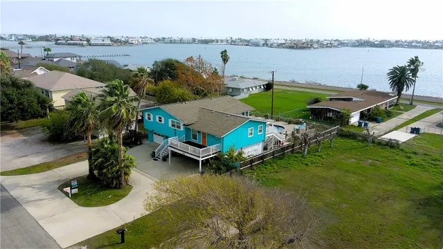 $585,000 | 1610 Sorenson Drive, Rockport, TX 78382