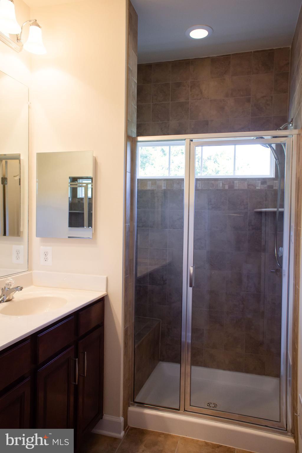 2101 Little Sorrel Way Silver Spring, MD 20902 - Photo 24 of 31 Master Bath