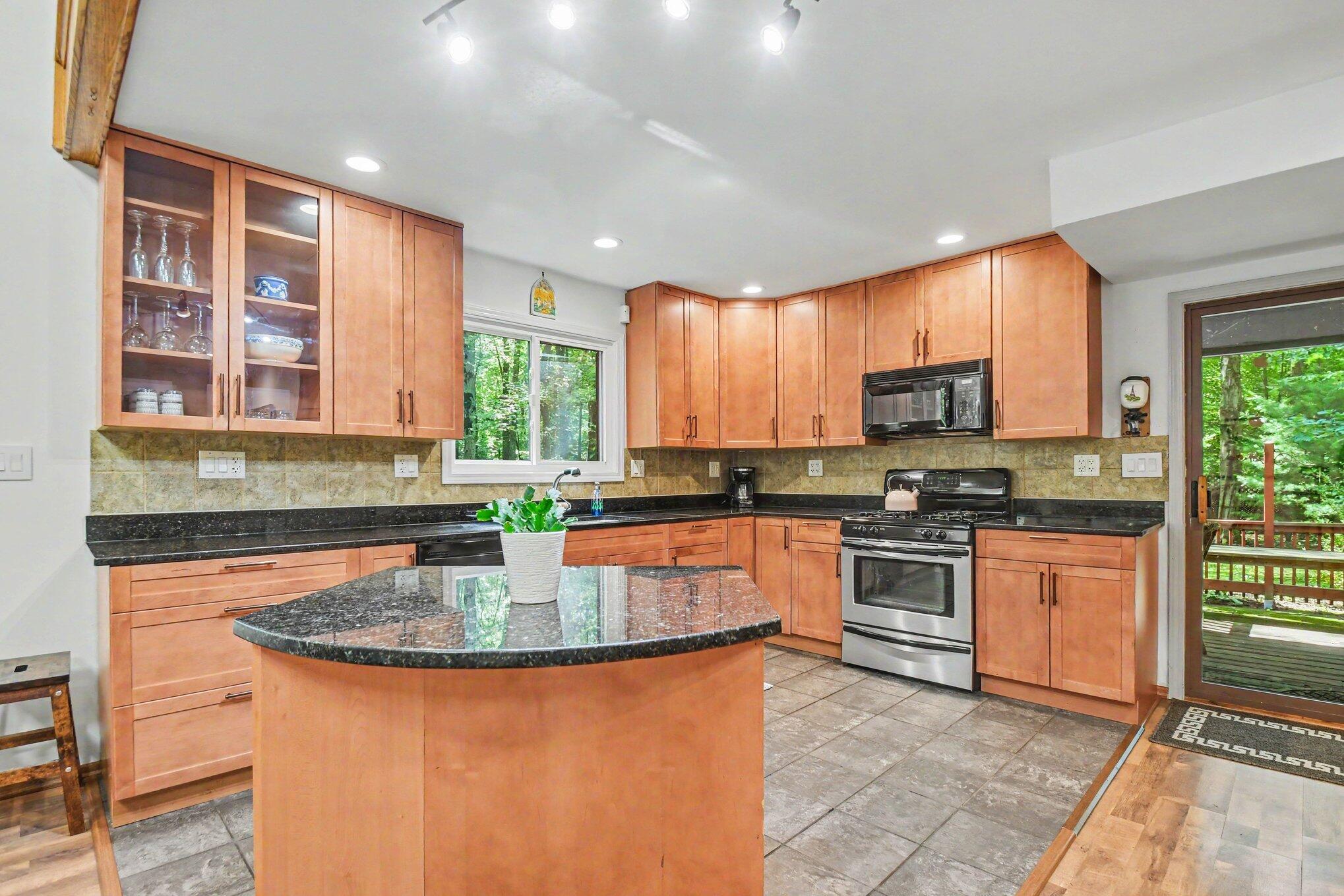 13189 Three Oaks Road Sawyer, MI 49125 - Photo 8 of 24 file_3624