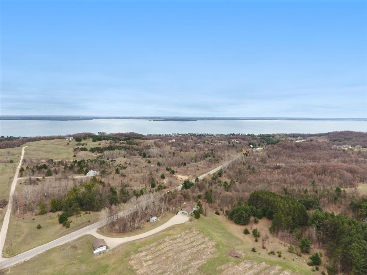 5340 Elm Valley Road Suttons Bay, MI 49682 - Photo 37 of 40 1860699-36.JPG