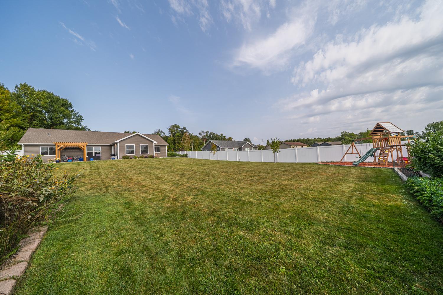 2033 Long Lake Road Detroit Lakes, MN 56501 - Photo 15 of 34