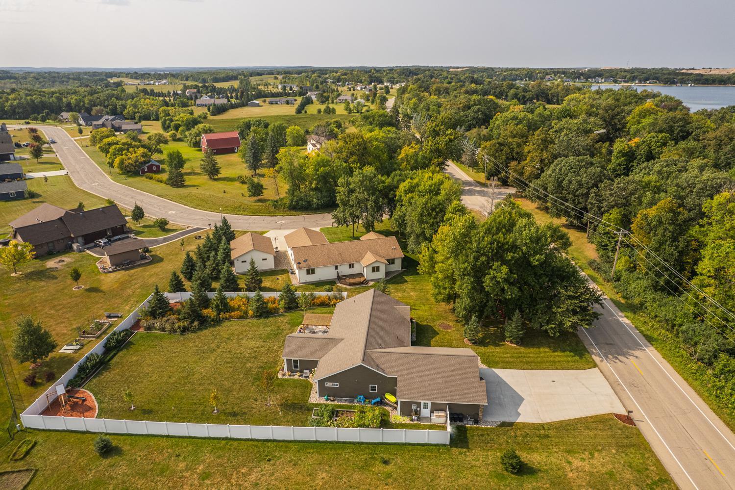 2033 Long Lake Road Detroit Lakes, MN 56501 - Photo 6 of 34