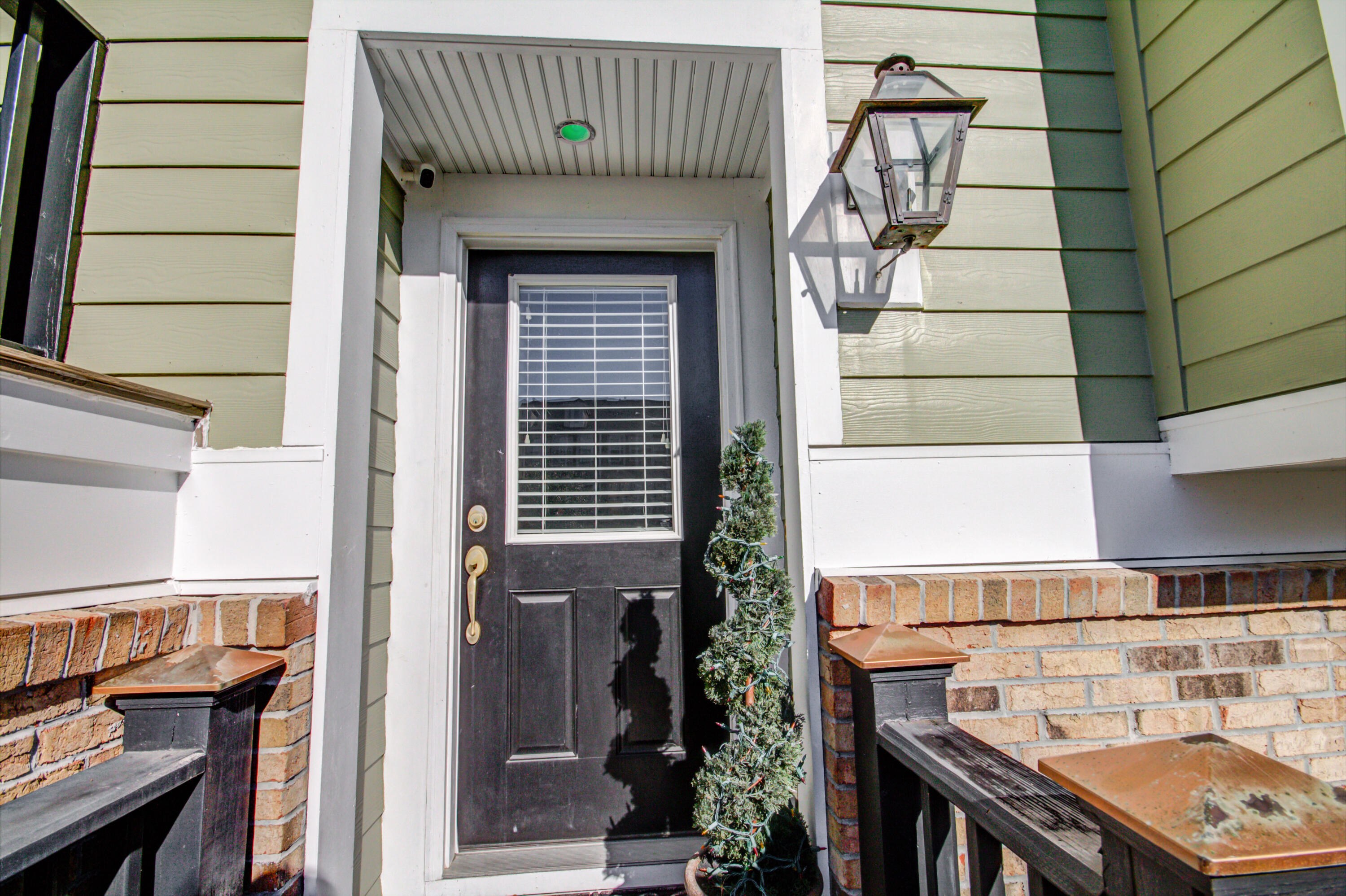 2514 Rutherford Way Charleston, SC 29414 - Photo 3 of 28 IMG_4060_1_2