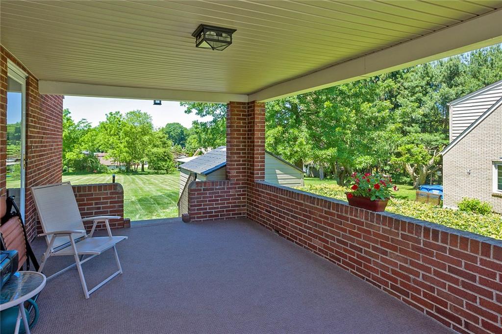 112 Murrysville Road Trafford, PA 15085 - Photo 3 of 23 Gallery Image 3