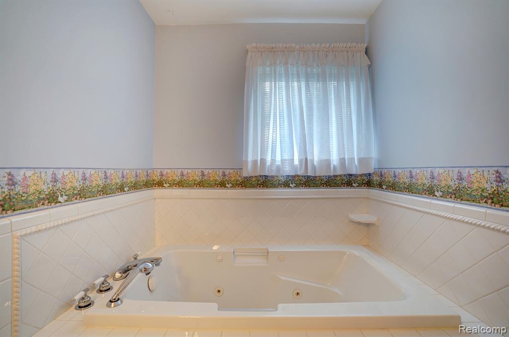 4671 Rochester Road Dryden, MI 48428 - Photo 29 of 57