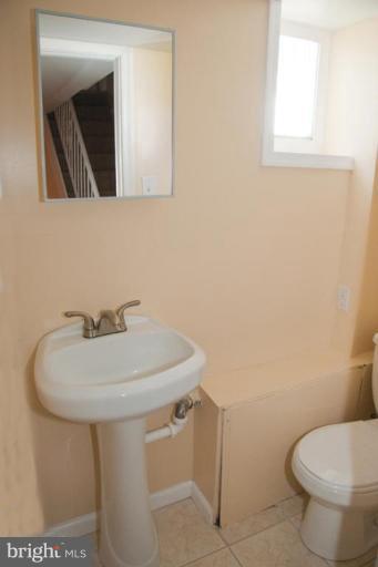 1224 Glenhaven Road Baltimore, MD 21239 - Photo 14 of 21 Bath #2