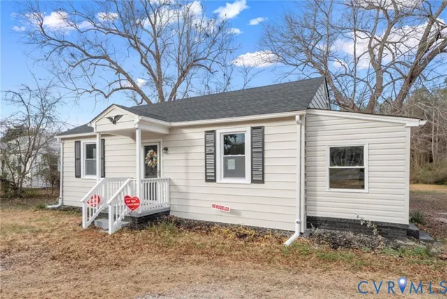 $269,500 | 24902 River Road, Petersburg, VA 23803