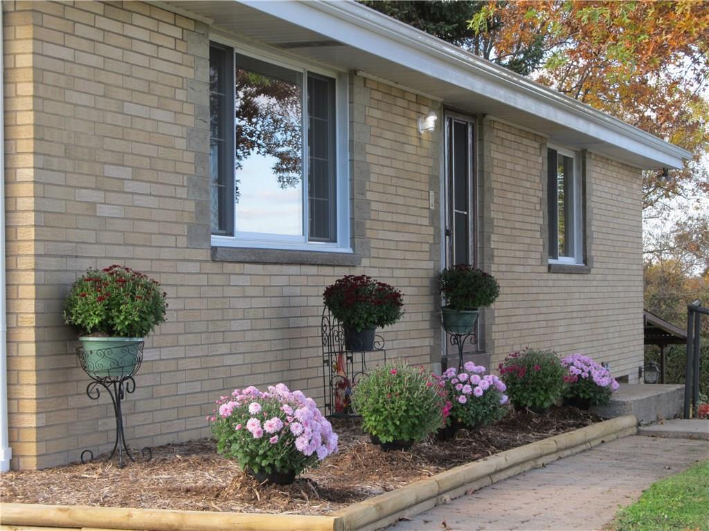 1447 Anderson Road Pittsburgh, PA 15209 - Photo 2 of 24