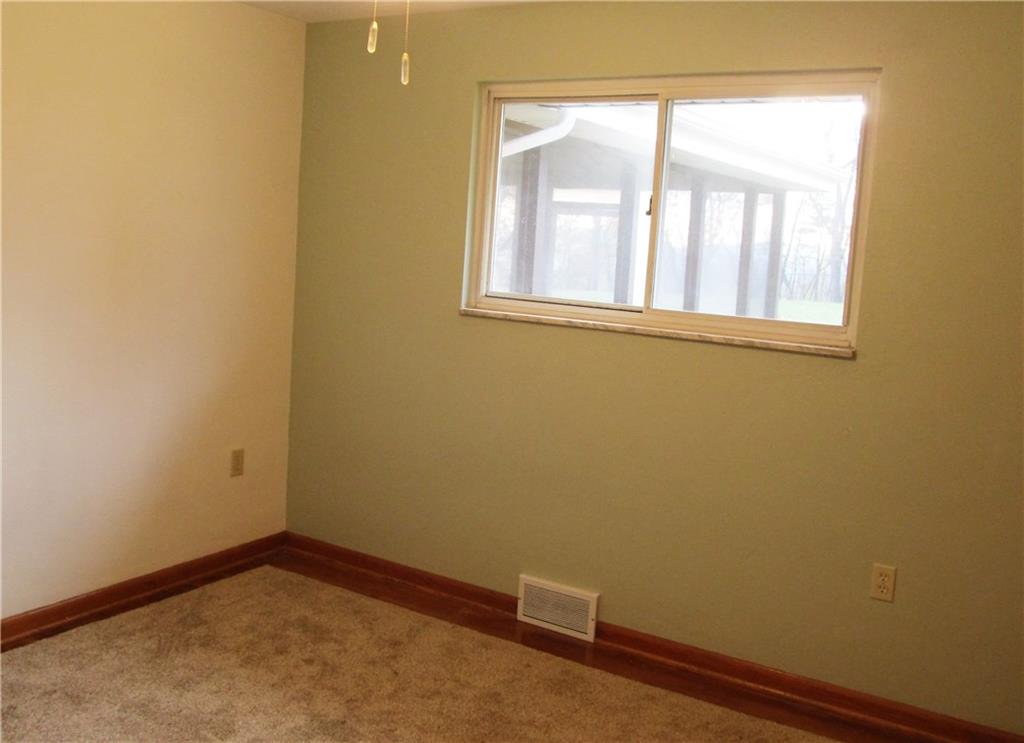 1447 Anderson Road Pittsburgh, PA 15209 - Photo 12 of 24