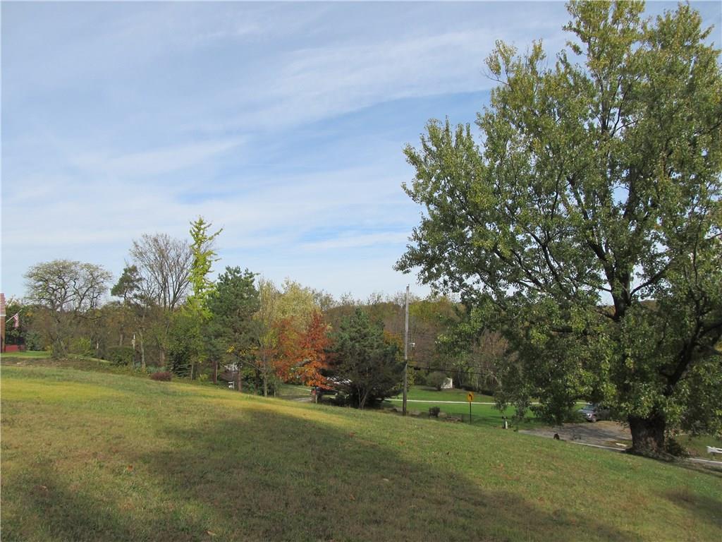 1447 Anderson Road Pittsburgh, PA 15209 - Photo 6 of 24