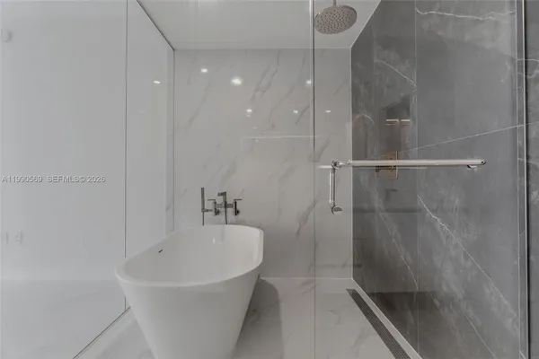 $8,800 | 711 Northeast 23rd Terrace, Unit 3906, Miami, FL 33137