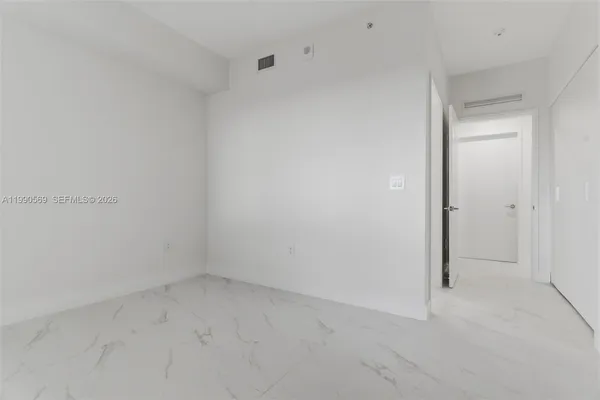 $8,800 | 711 Northeast 23rd Terrace, Unit 3906, Miami, FL 33137