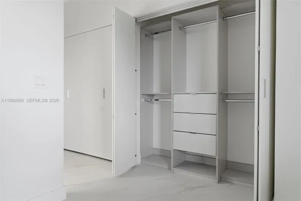 $8,800 | 711 Northeast 23rd Terrace, Unit 3906, Miami, FL 33137