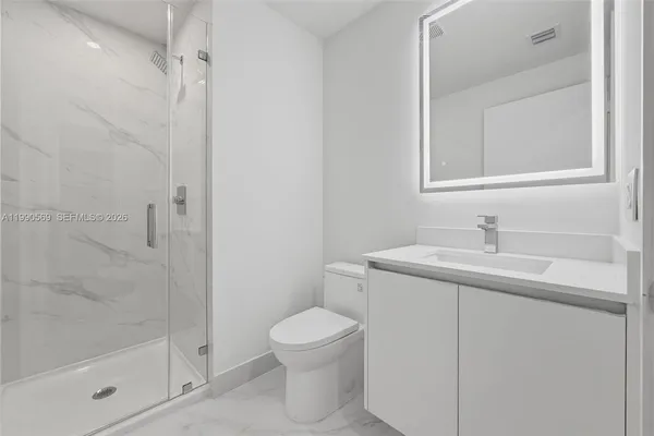 $8,800 | 711 Northeast 23rd Terrace, Unit 3906, Miami, FL 33137