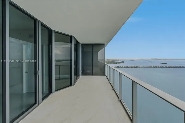 $8,800 | 711 Northeast 23rd Terrace, Unit 3906, Miami, FL 33137