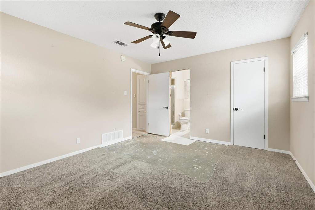 324 Moore Creek Road Hurst, TX 76053 - Photo 12 of 22 a view of an empty room