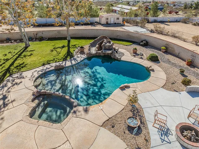a view of a house with a big yard