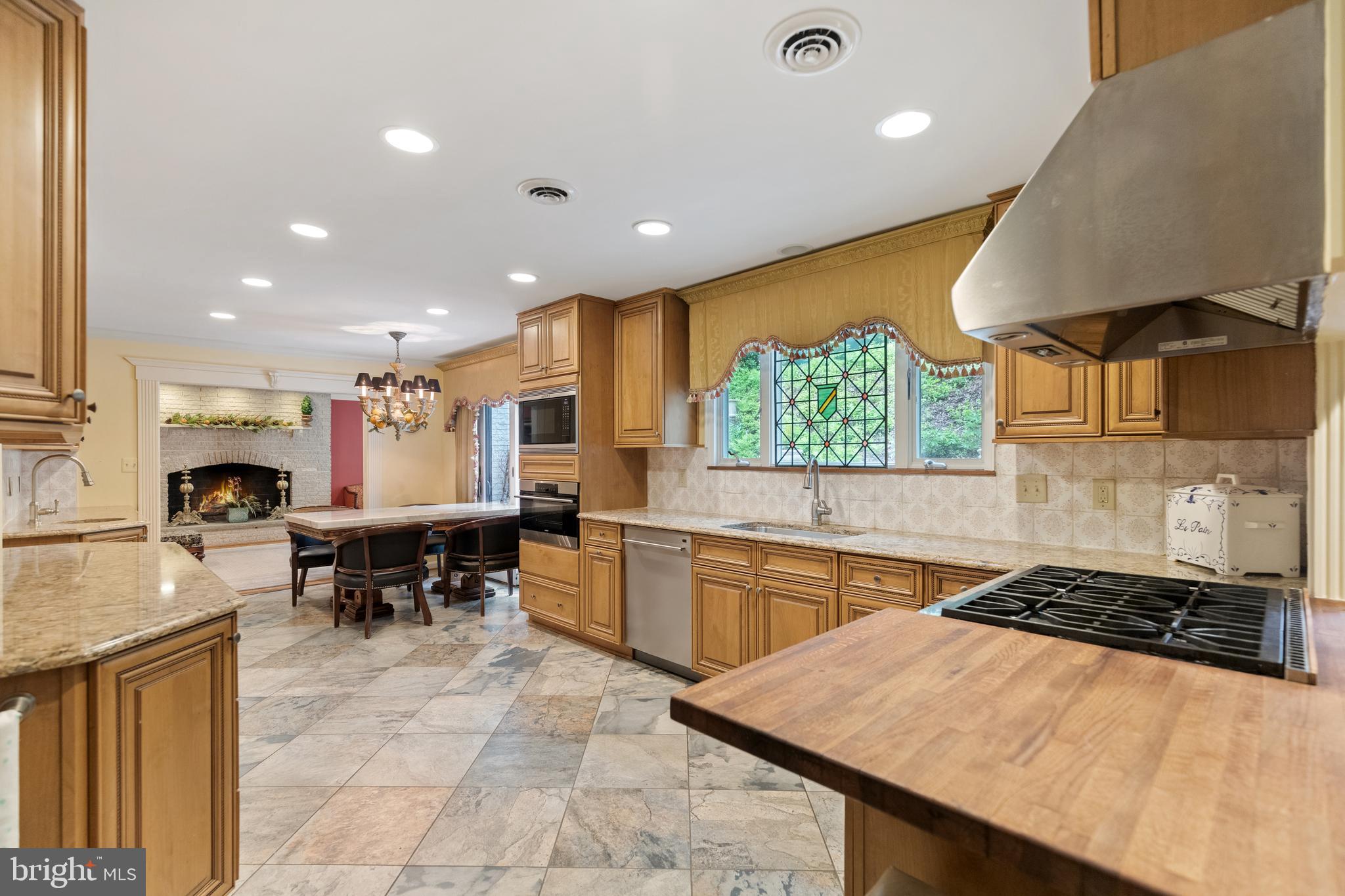 8751 Brook Road McLean, VA 22102 - Photo 22 of 103