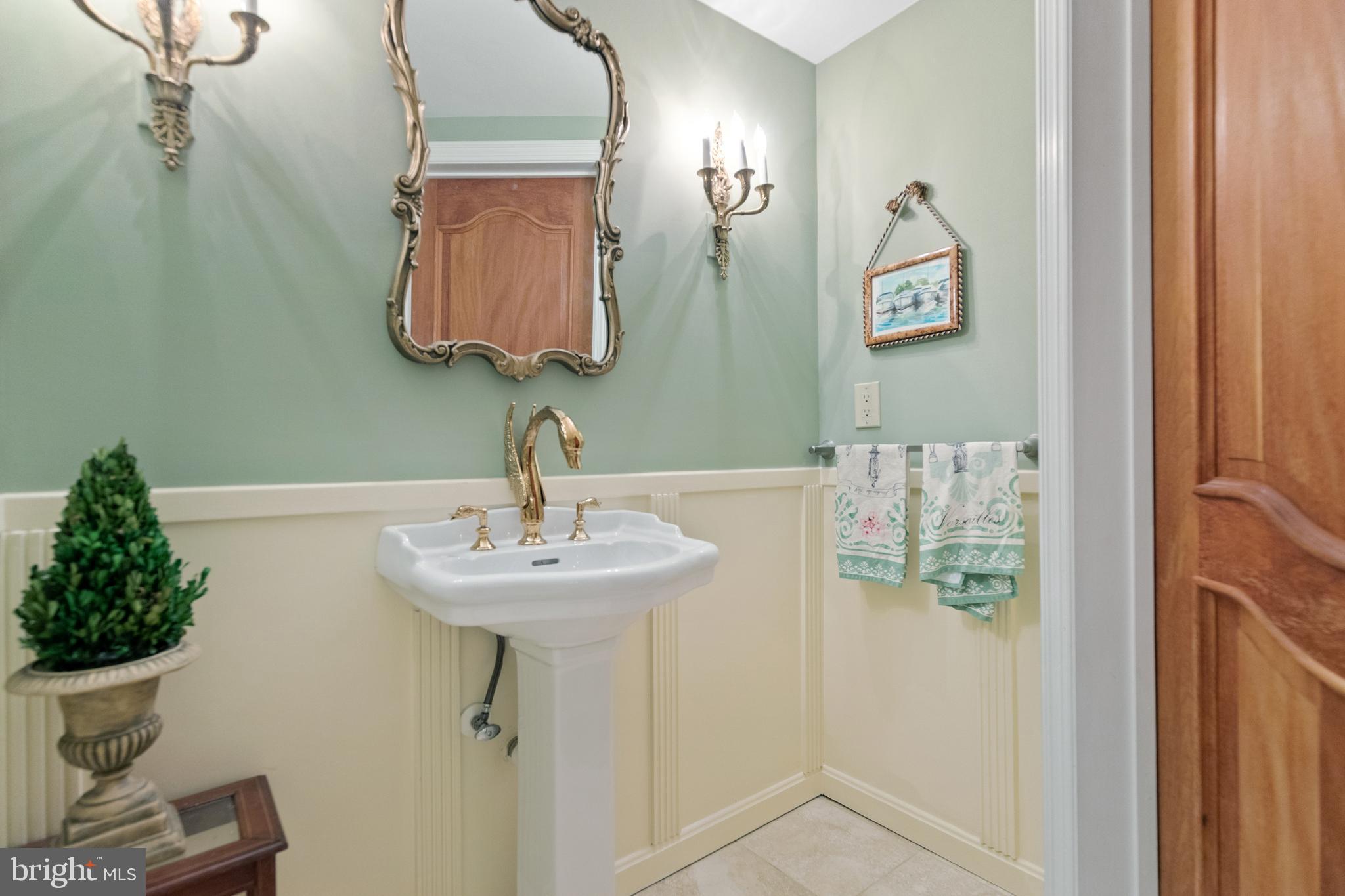 8751 Brook Road McLean, VA 22102 - Photo 27 of 103