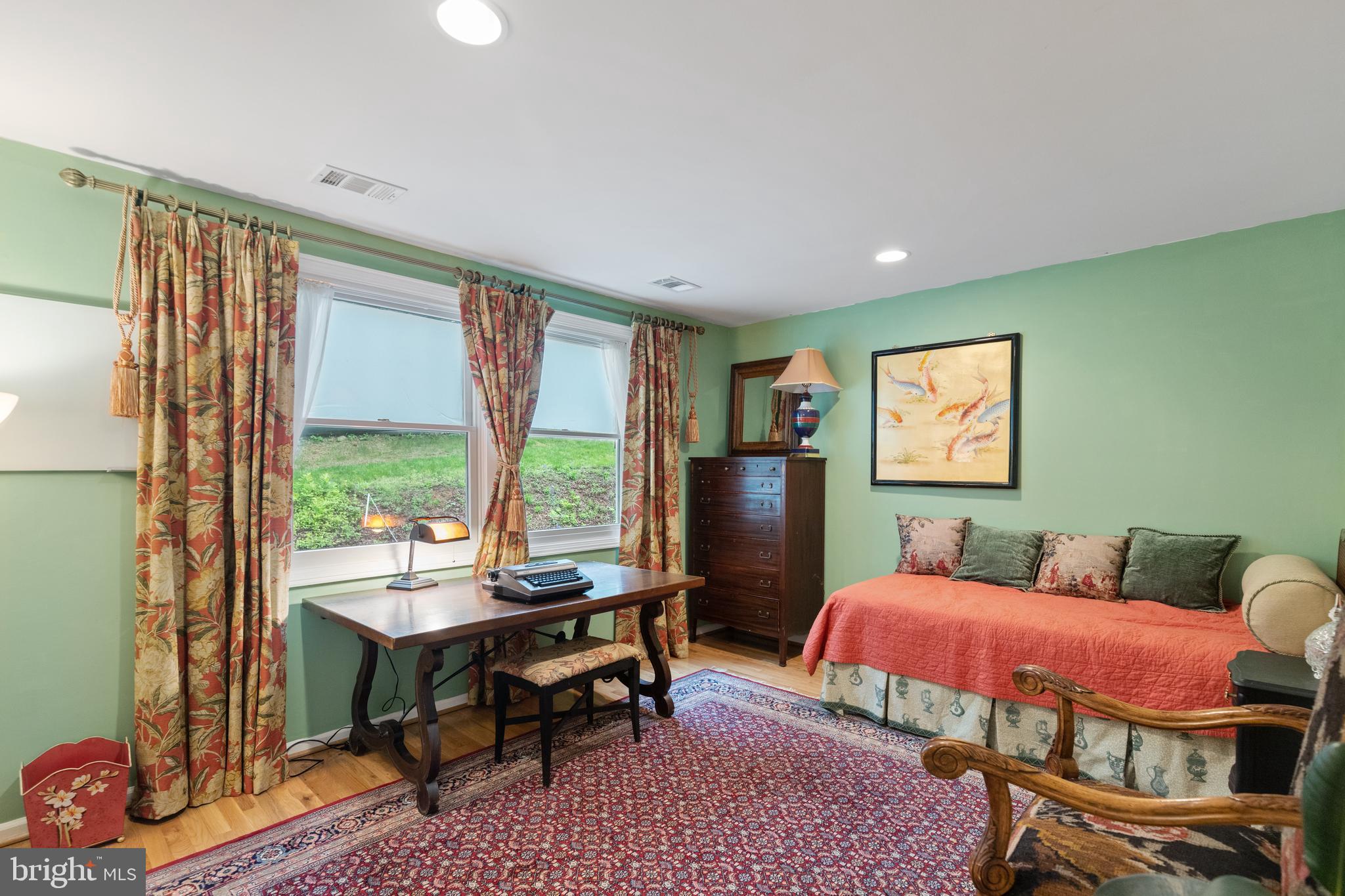 8751 Brook Road McLean, VA 22102 - Photo 41 of 103