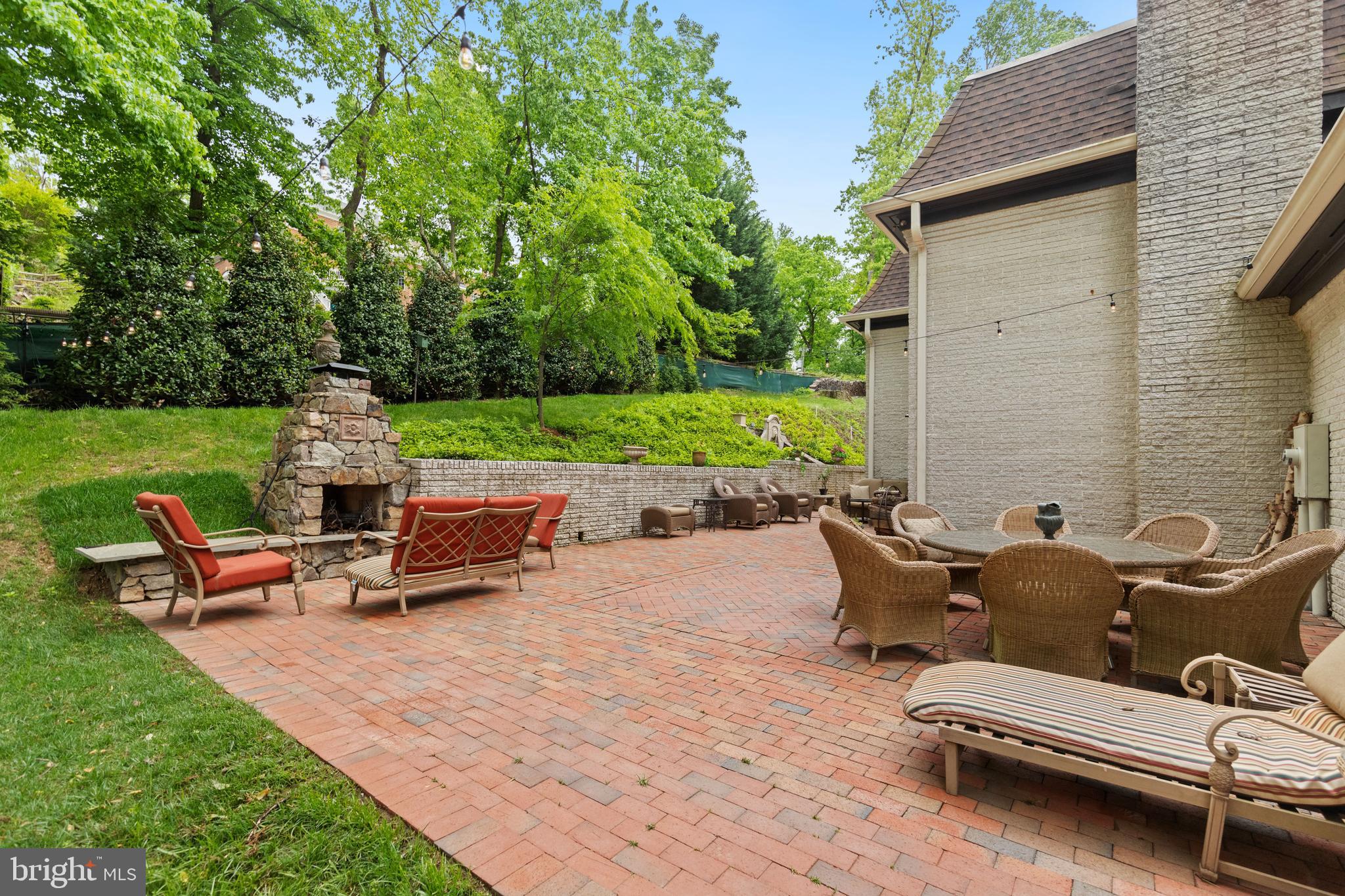 8751 Brook Road McLean, VA 22102 - Photo 66 of 103