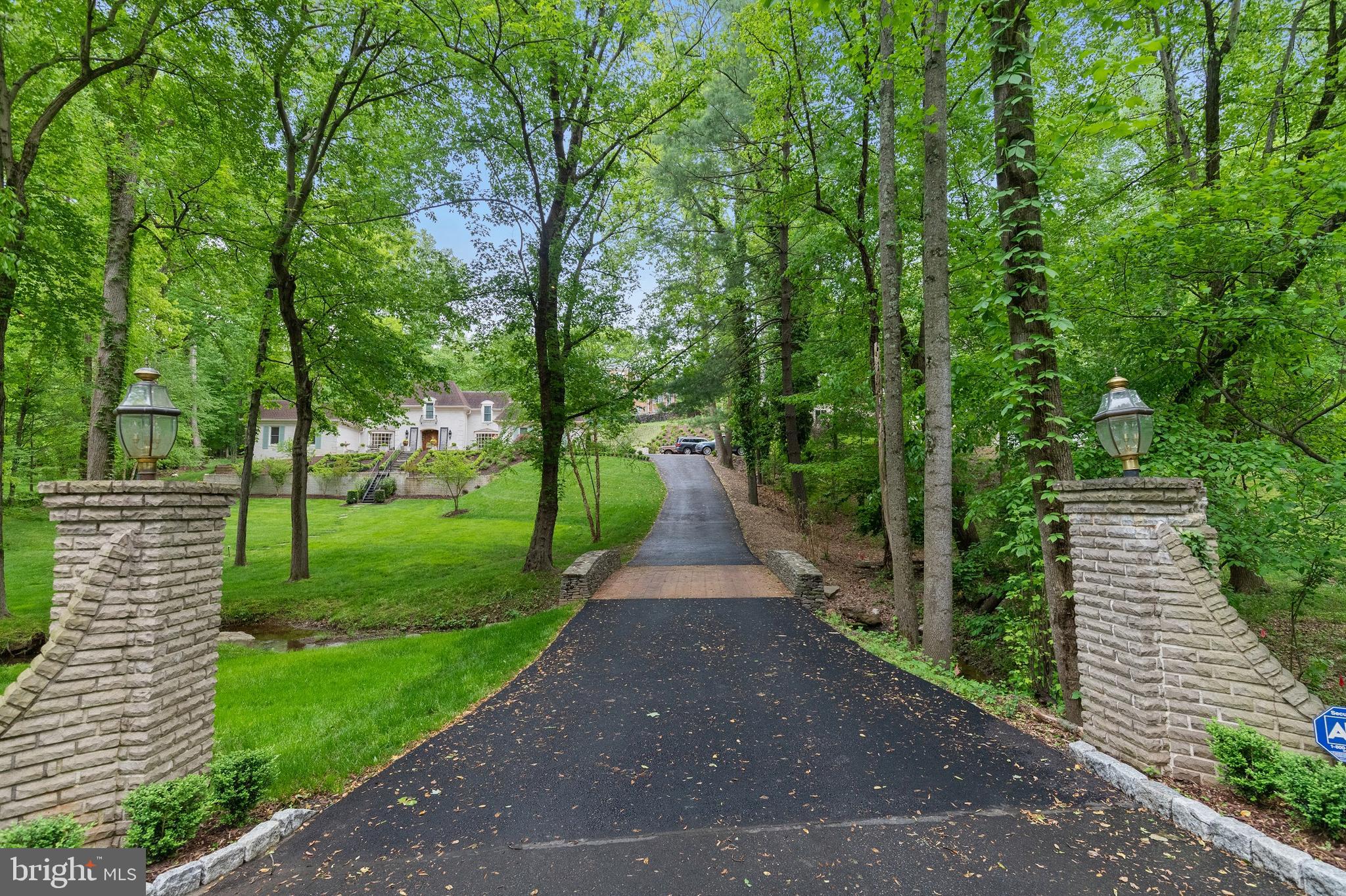 8751 Brook Road McLean, VA 22102 - Photo 68 of 103