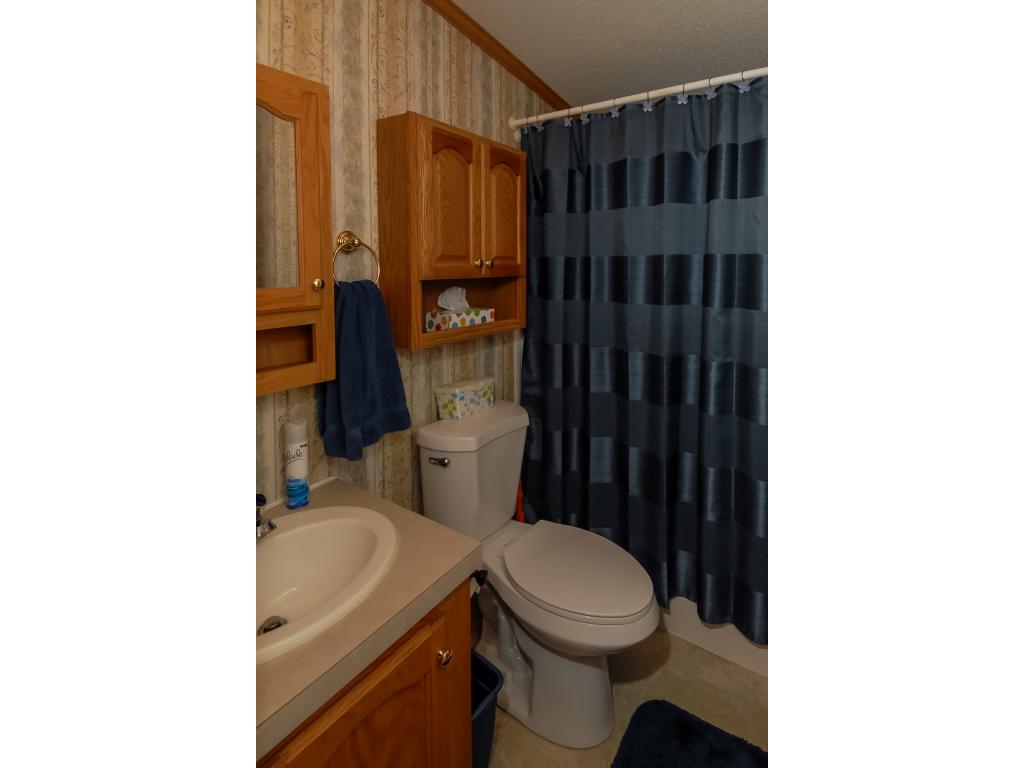 13 Rita Derry, NH 03038 - Photo 5 of 15