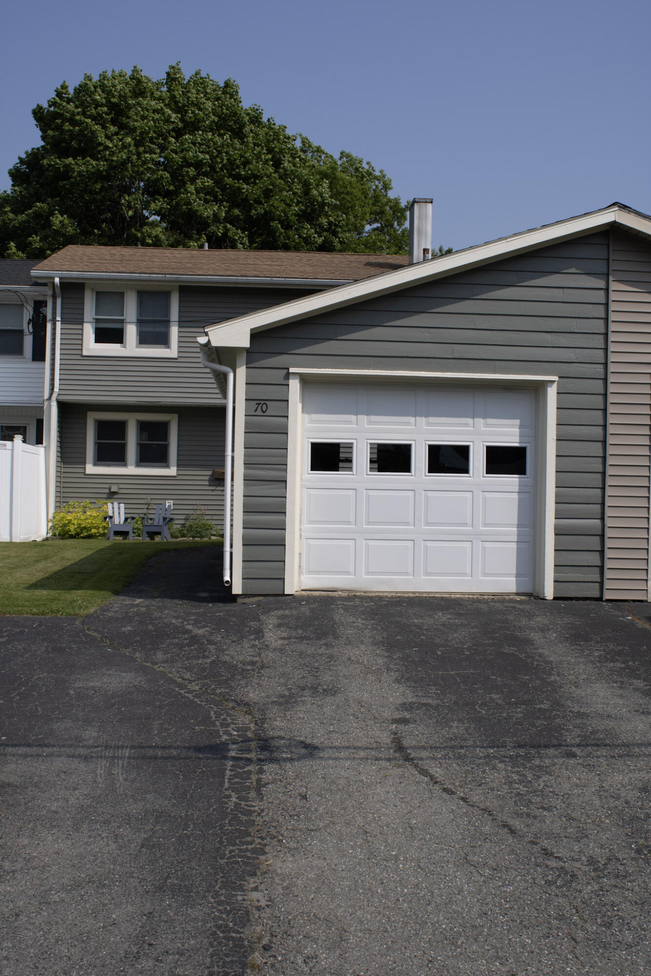 70 Mt Desert Drive Bangor, ME 04401 - Photo 4 of 50 IMG_0469-1